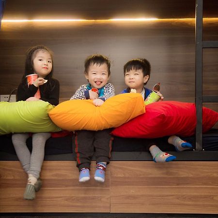 Lee'S Family Homestay Hanoi Bagian luar foto