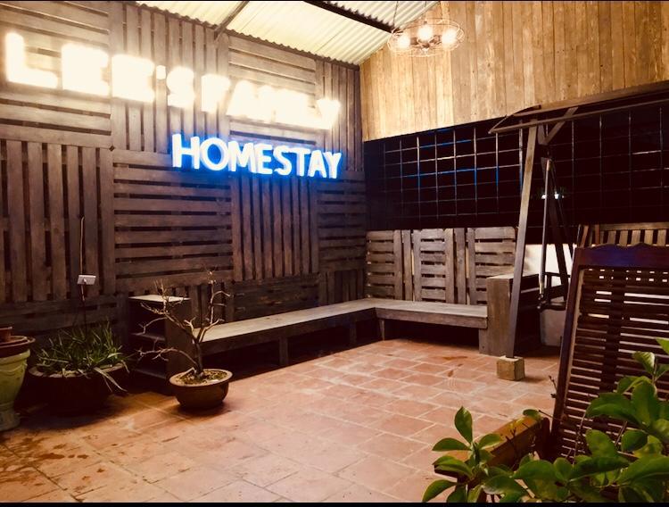 Lee'S Family Homestay Hanoi Bagian luar foto